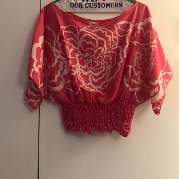 Lipstick Boutique Tops - Fitted waist/ crop blouse by Lipstick